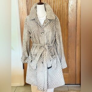 Armani Collezioni Beige, Animal Print, Evening Jacket/Trench Coat, Size 12
